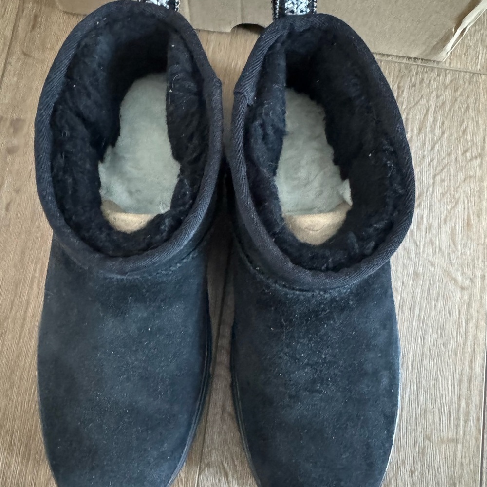 UGG Classic Mini Clear - Picture 3 of 8